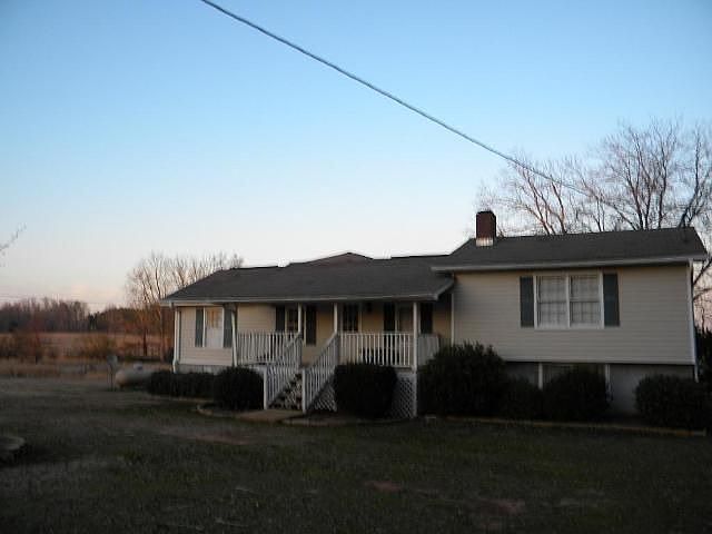1st image of 300 Green Cir