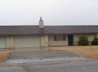15520 Pendleton St, Hesperia, CA 92345