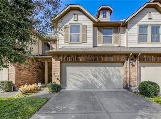 8335 Hawthorn Valley Ln, Houston, TX 77095