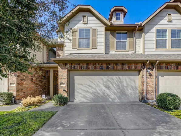 8335 Hawthorn Valley Ln, Houston, TX 77095