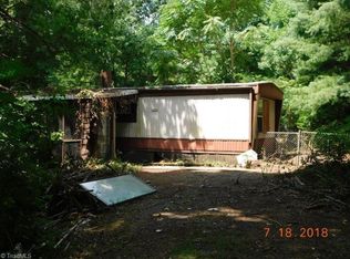 1933 Brittany Trl, Pleasant Garden, NC 27313