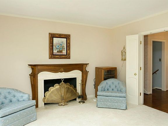 5th image of 3408 Nantucket Dr