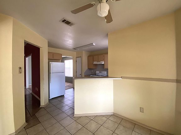 5th image of 2607 Wesley Dr