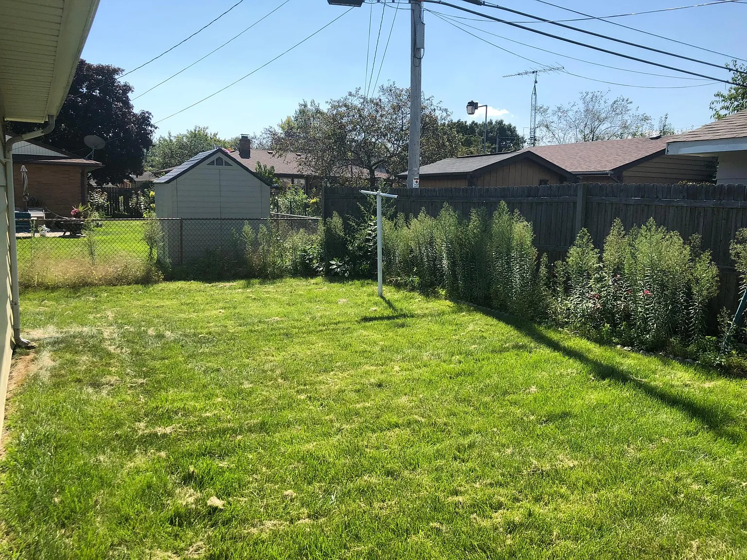 3 bed, 1014 sqft, $2,000 — Photo 4
