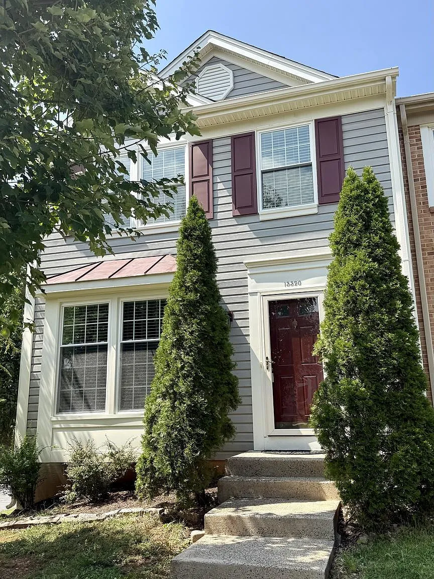 3 bed, 3.5 bath, 1336 sqft, $3,050 — Photo 1