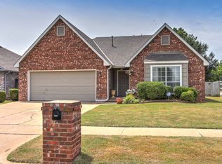 1014 132nd St S, Glenpool, OK 74033