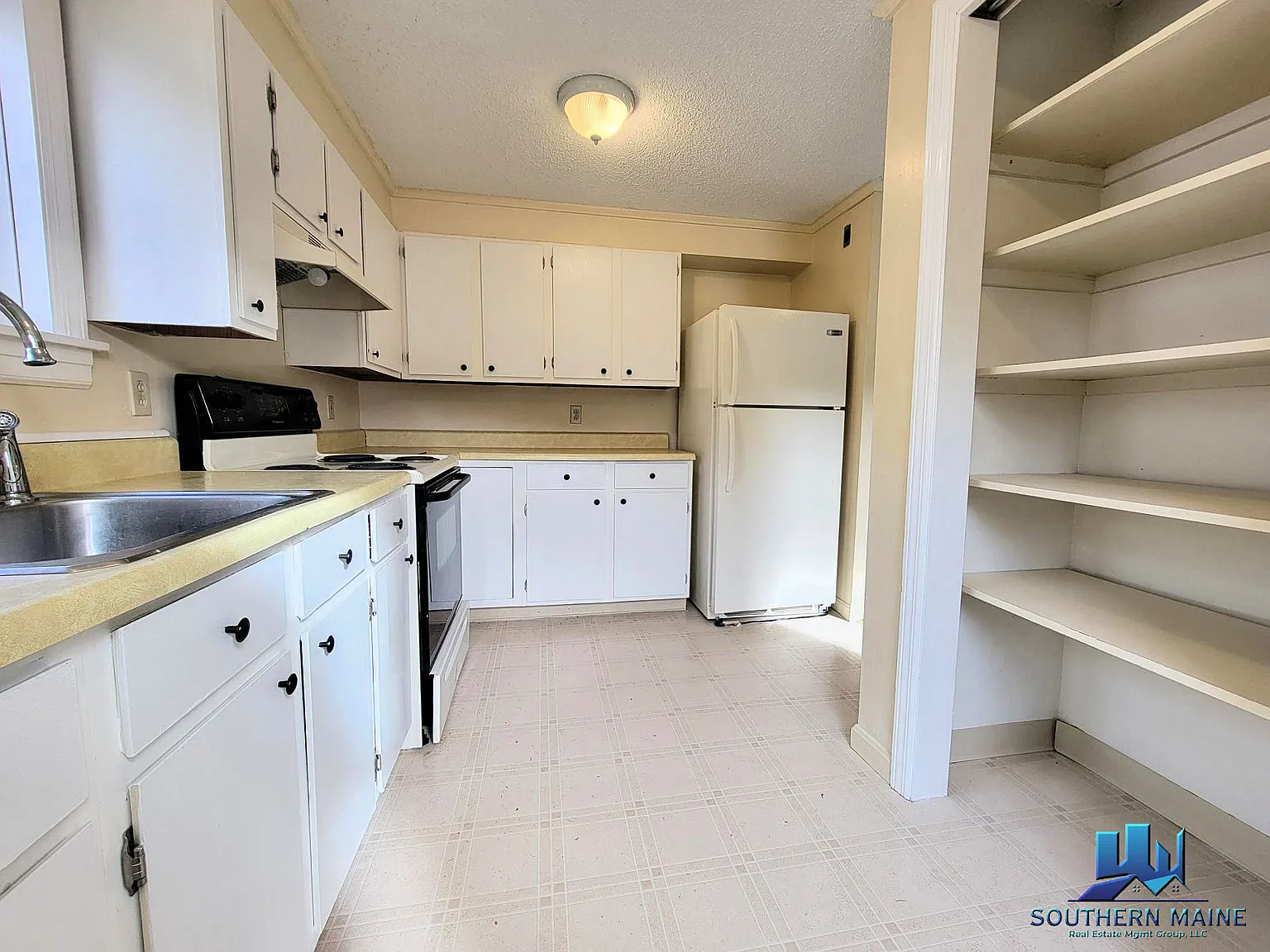2 bed, $1,400 — Photo 4