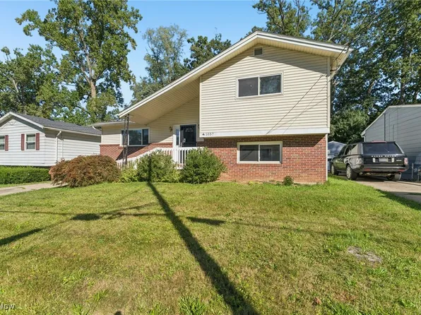 1057 Kevin Dr, Akron, OH 44313