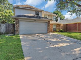 8804 Brushy Creek Trl, Fort Worth, TX 76118