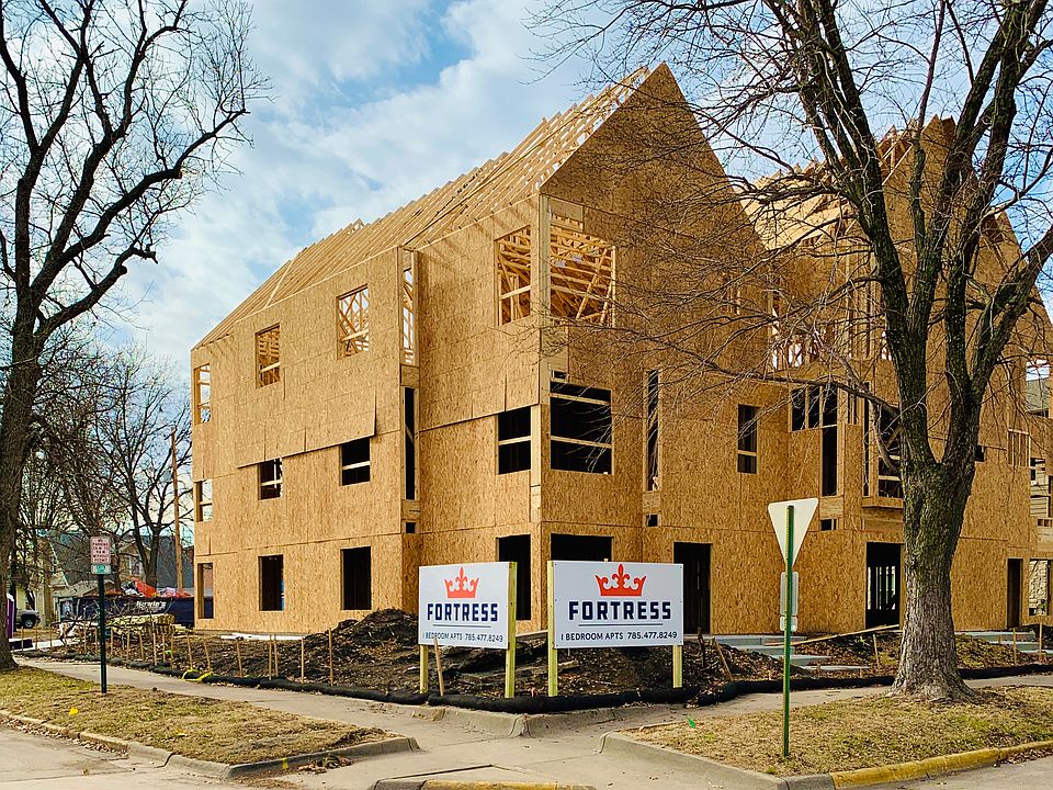 2nd image of 1005 Thurston St APT 201