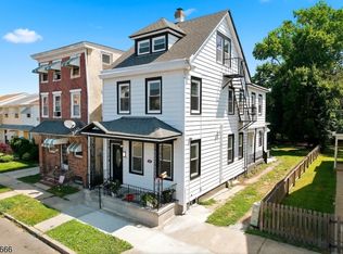 225 Stacy St, Burlington City, NJ 08016