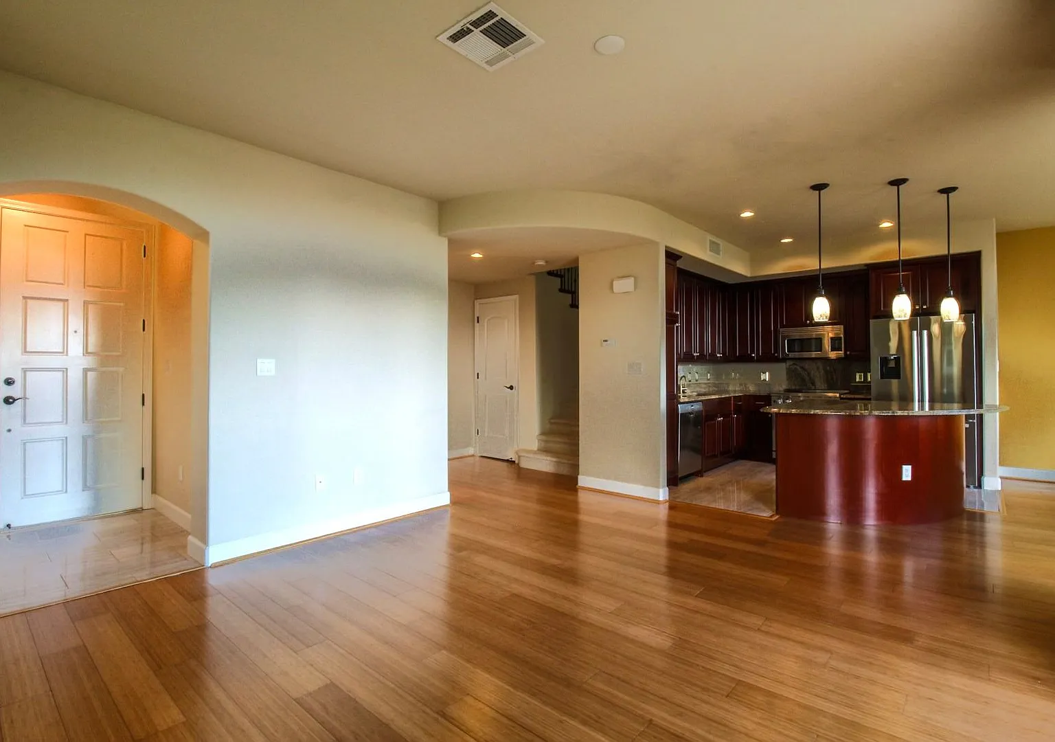 Two bedroom at The Villa of Kehalani — Photo 4