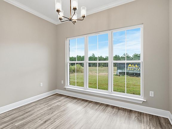 5th image of 103 Friend Rd
