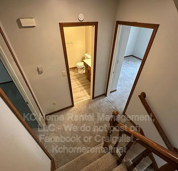1420 SE 7th Pl — Photo 29