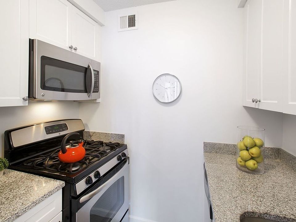 1st image of 101 W 90th St APT 7K