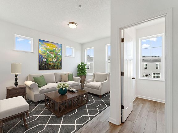 4th image of 2754 Kepler Ave NE