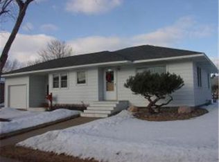 628 Sarnia W, Winona, MN 55987