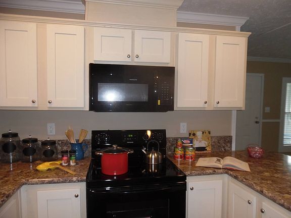 4th image of 8219 W Charmaine Dr #A08