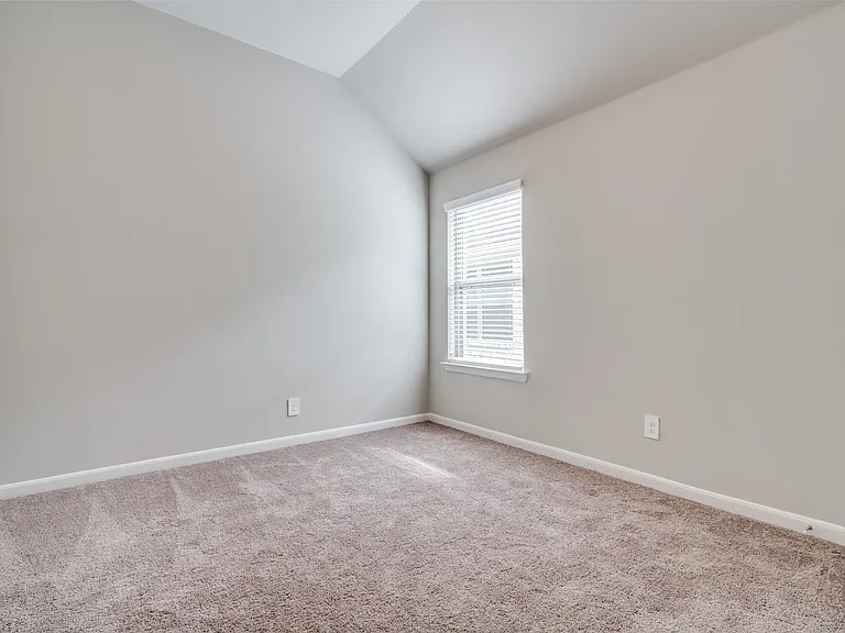 6127 Tawakoni Ln — Photo 9