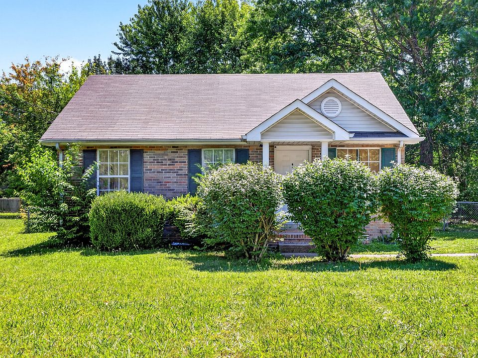 1st image of 577 Brady Dr
