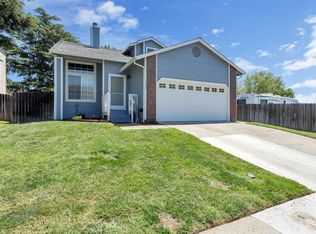 179 Creekside Cir, Sacramento, CA