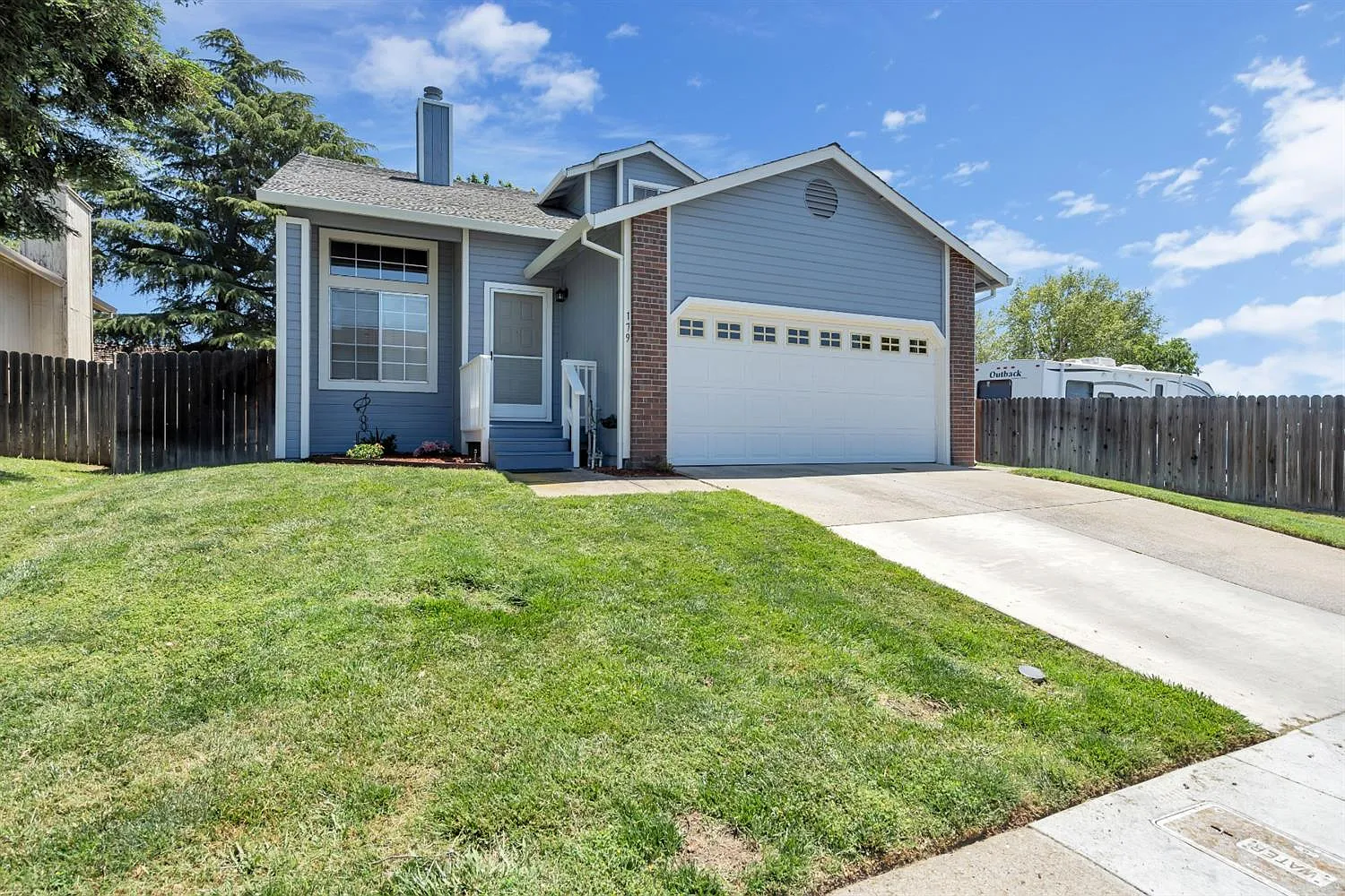 179 Creekside Cir photo 1