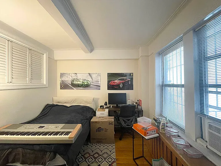 121 E 31st St #1E — Photo 8