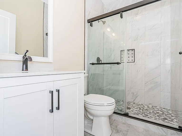 4175 Sycamore Dr #A — Photo 10