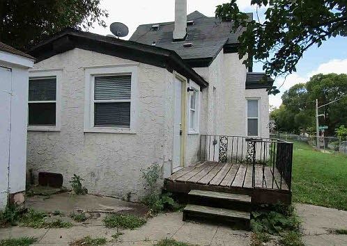 2nd image of 1820 Hillside Ave N