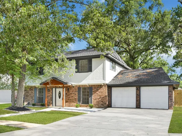 3704 Winter Haven Dr, Baytown, TX 77521