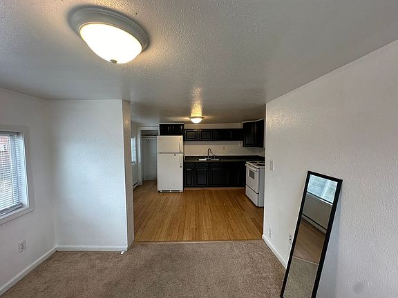 2nd image of 227 S Chelan Ave #6