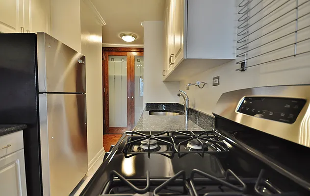 Rented by Corcoran | media 26