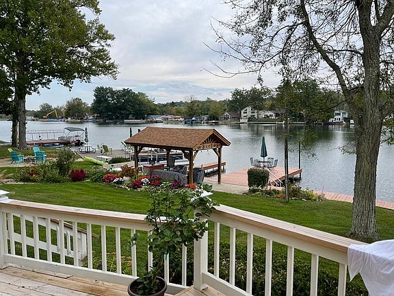 12' x 16' shelter house