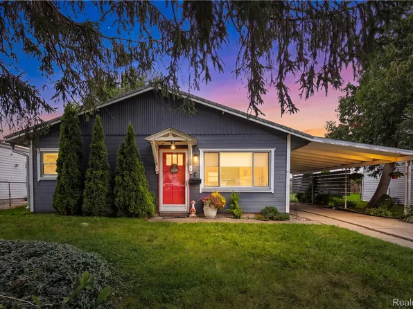 62 Madison Ave, Clawson, MI 48017