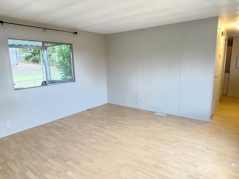 10012 Overlook Dr NW — Photo 12