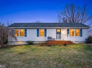 16 Sedgwick Dr, East Berlin, PA 17316