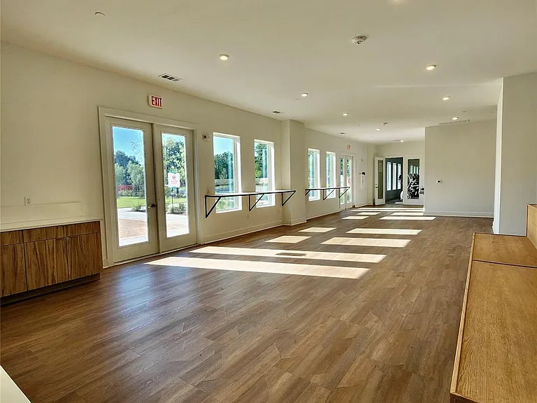 4802 S Congress Ave #208 — Photo 30