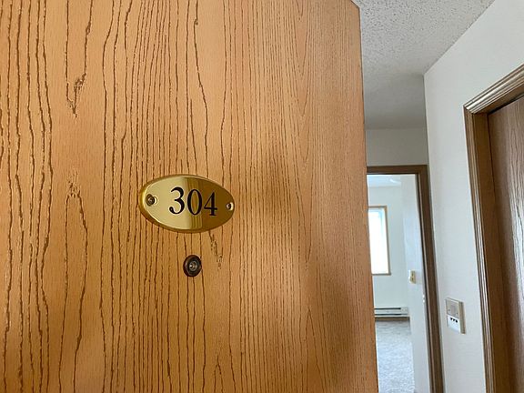 4th image of 4201 33rd Ave S #304