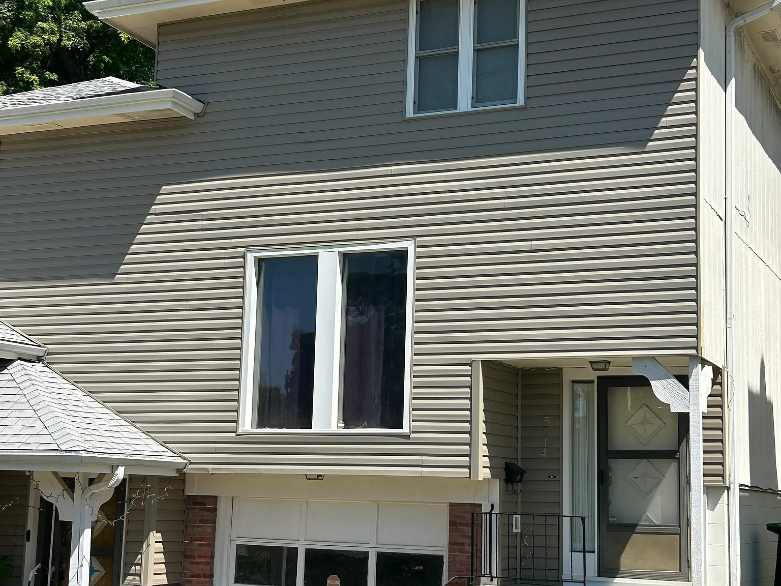 2 bed, 1.5 bath, 1100 sqft, $1,400 — Photo 1