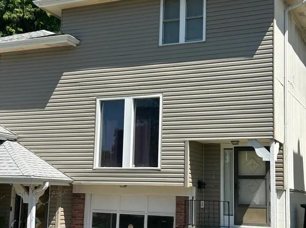5614 Decatur St, Omaha, NE 68104
