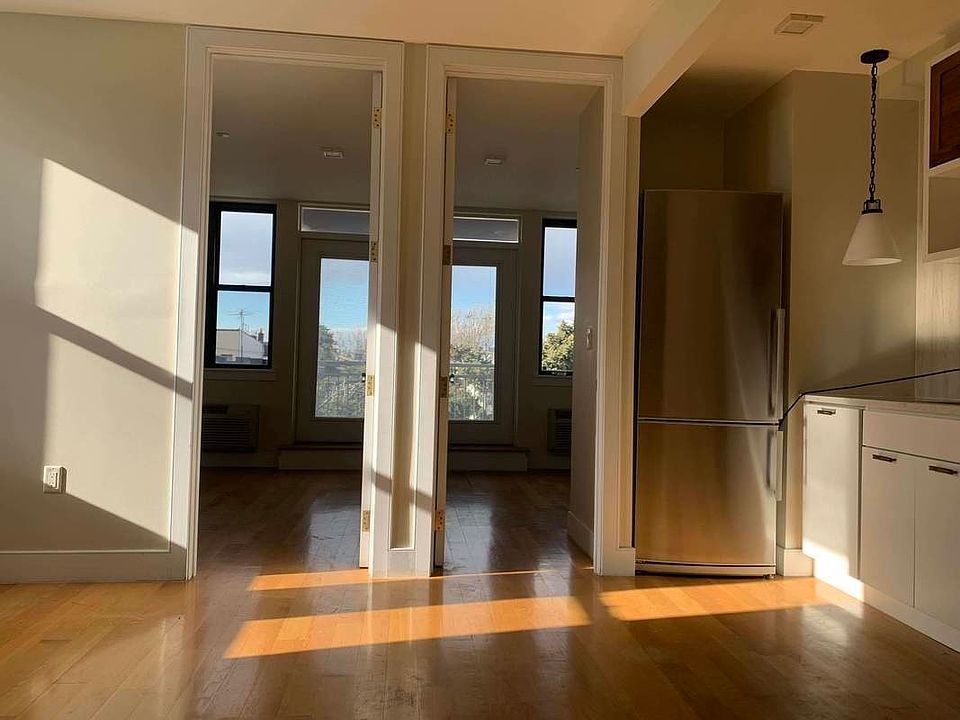 1st image of 1633 Dekalb Ave #3AF