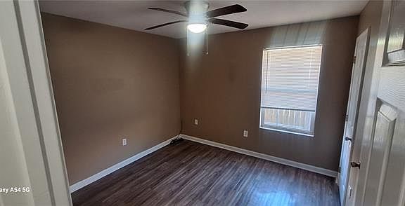 4th image of 3523 Pakenham Dr