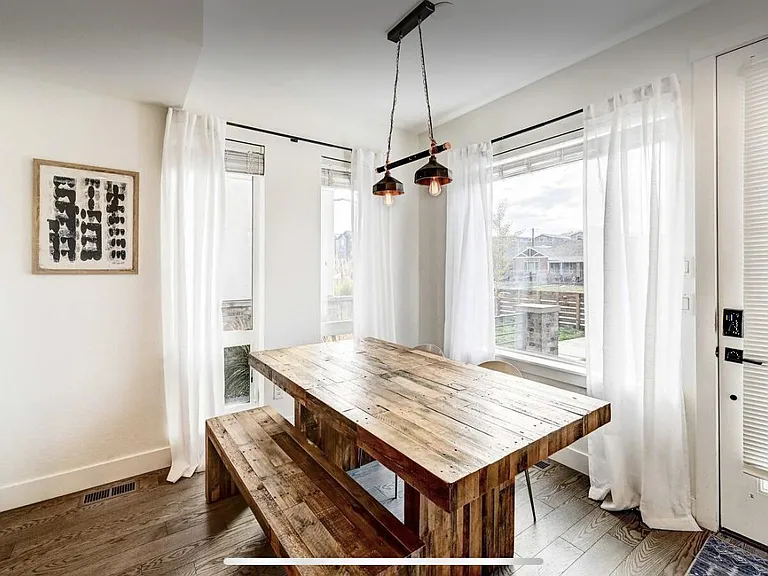 1370 Yates St #1 — Photo 8