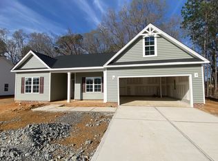 209 Nectar Ln, Bunnlevel, NC 28323