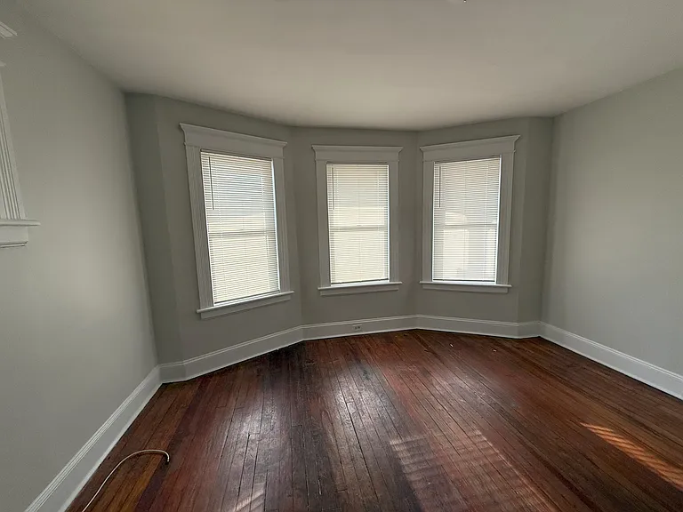 111 Smith St #A1 — Photo 5