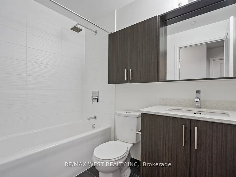 3600 Highway 7 Rd #1504 — Photo 7