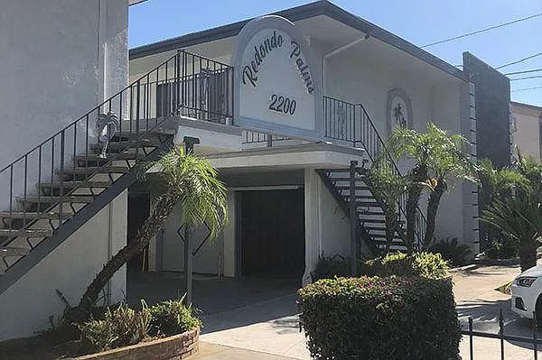 Redondo Palms