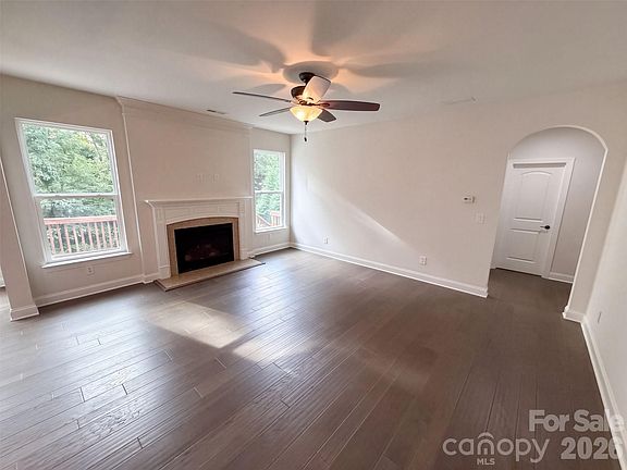 3rd image of 2530 Logan Caroline Ln