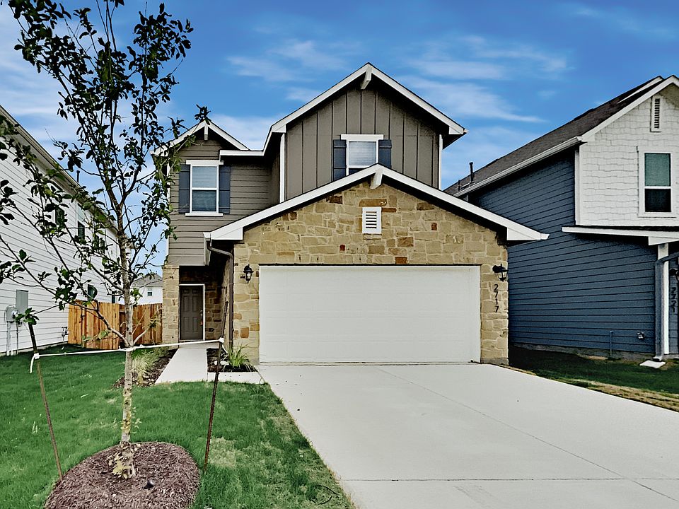 1st image of 2717 Meadowood Hts