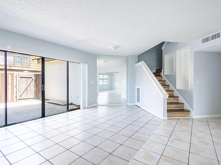 110 Weybridge Cir #A — Photo 6